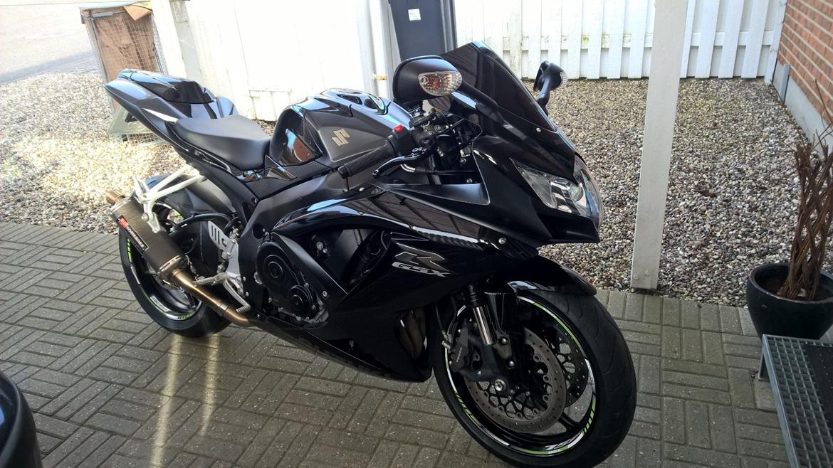 Suzuki GSXR 750 - Solgt billede 2