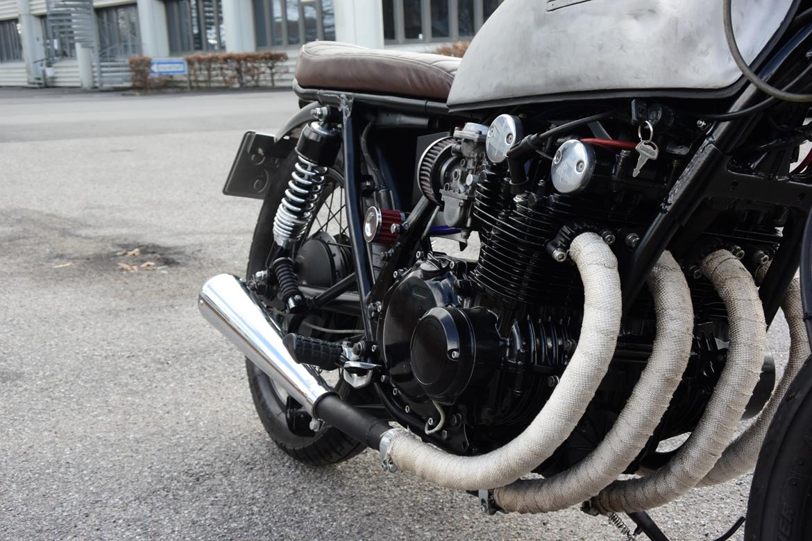 Suzuki GS 550 Cafe Racer billede 5