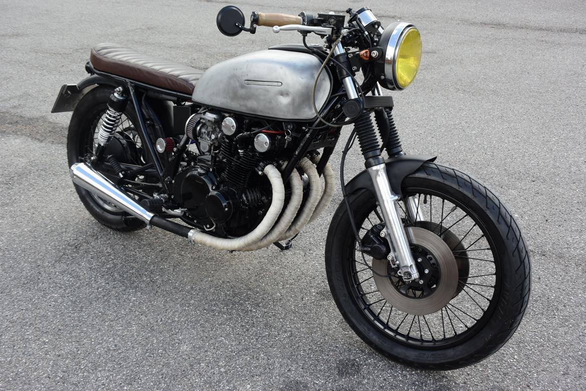 Suzuki GS 550 Cafe Racer billede 4