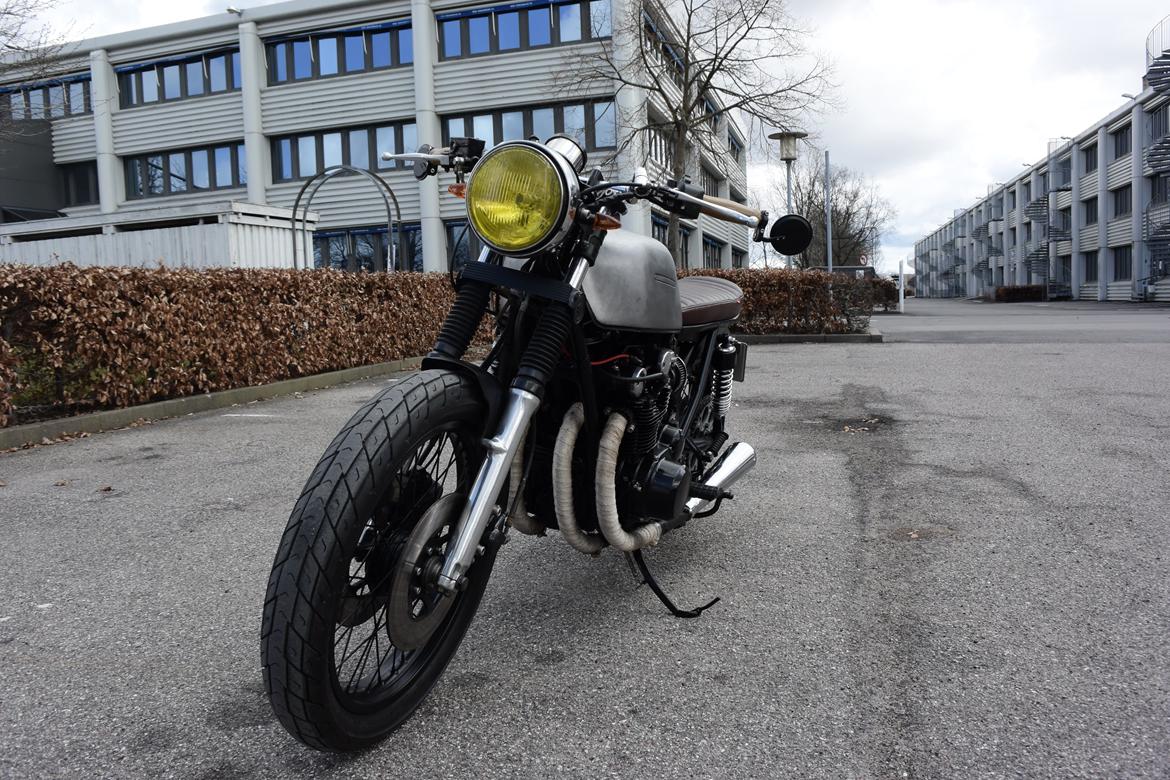 Suzuki GS 550 Cafe Racer billede 14