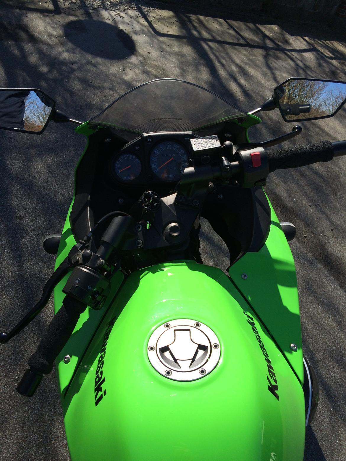 Kawasaki Ninja 250 r billede 4