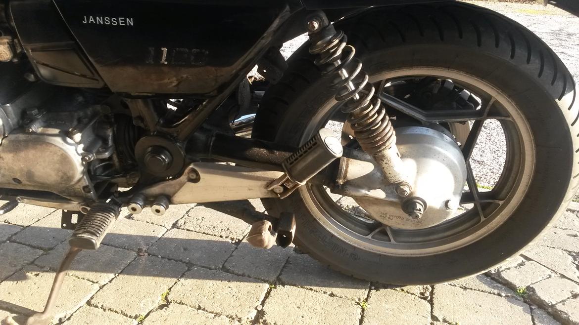 Suzuki gs850 - solgt billede 3