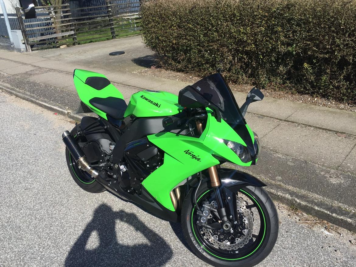 Kawasaki ZX10R billede 4