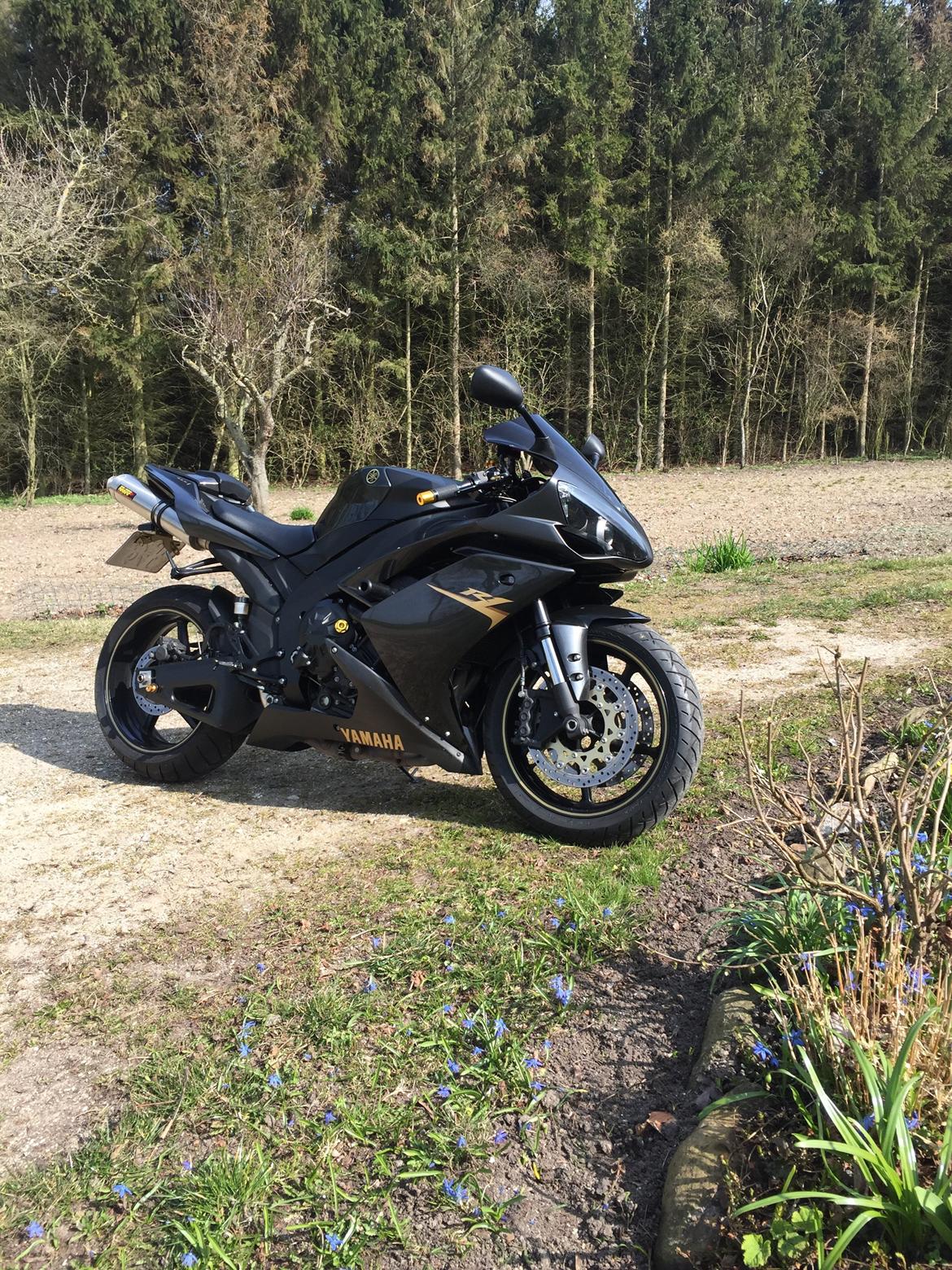 Yamaha  YZF R1 RN19 billede 7