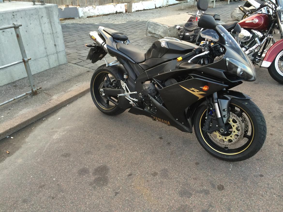 Yamaha  YZF R1 RN19 billede 34