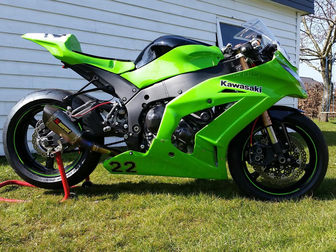 Kawasaki ZX10R billede 1