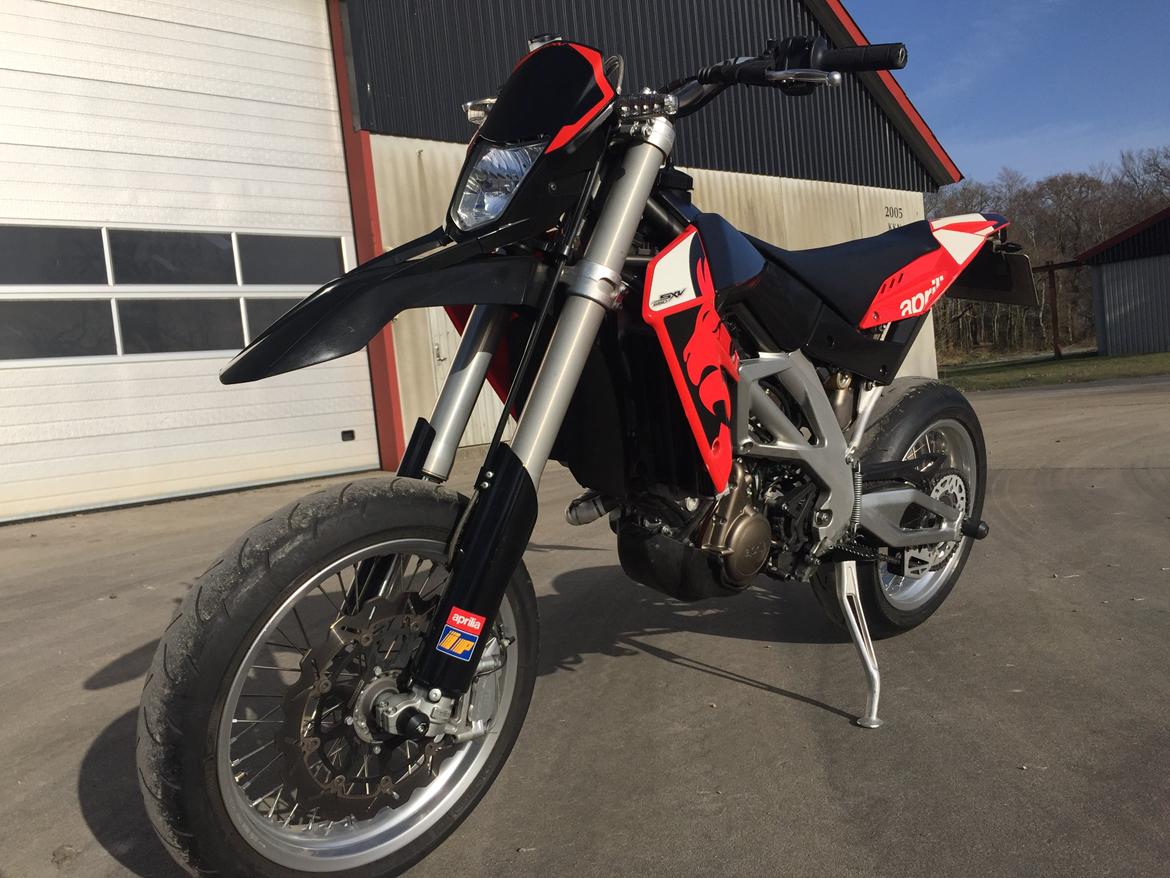 Aprilia SXV550 Motard billede 6