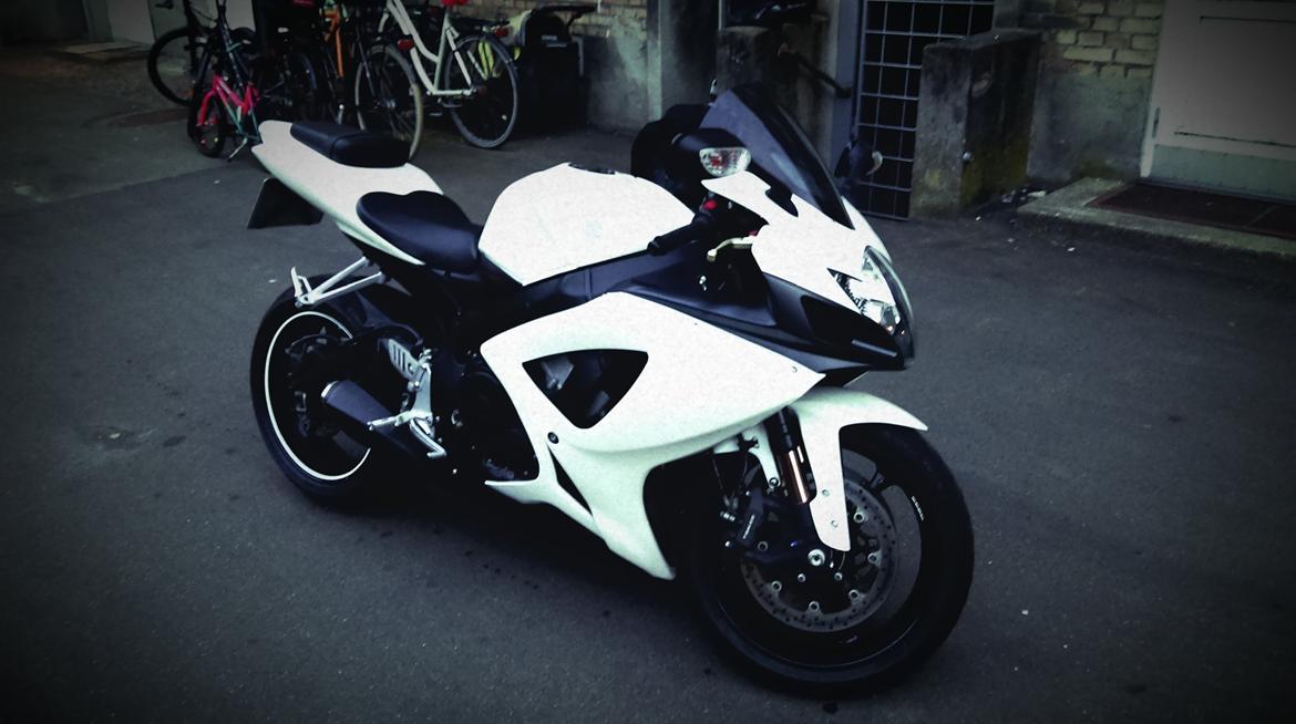 Suzuki GSX-R 750 billede 2