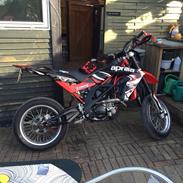 Aprilia SXV Super Moto
