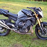 Yamaha FZ8