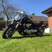 Suzuki Vzr m1800r