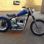 Triumph Tiger 100 Bobber