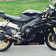 Yamaha YZF-R6 