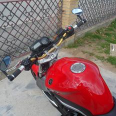 Yamaha xj6-n (solgt)