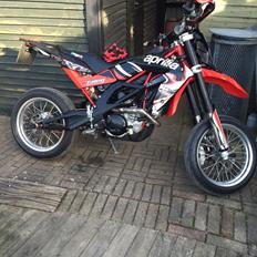 Aprilia SXV Super Moto