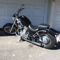 Suzuki intruder VS 1400