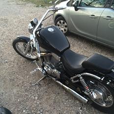 Suzuki intruder VS 1400