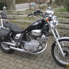 Yamaha XV VIRAGO