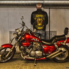 Honda VF700C Super Magna