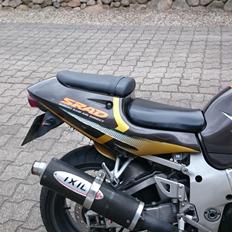 Suzuki Gsxr 750