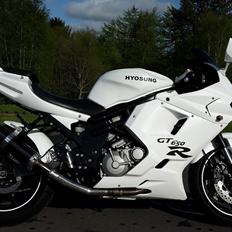 Hyosung GT 650 R