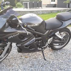 Suzuki sv650 s