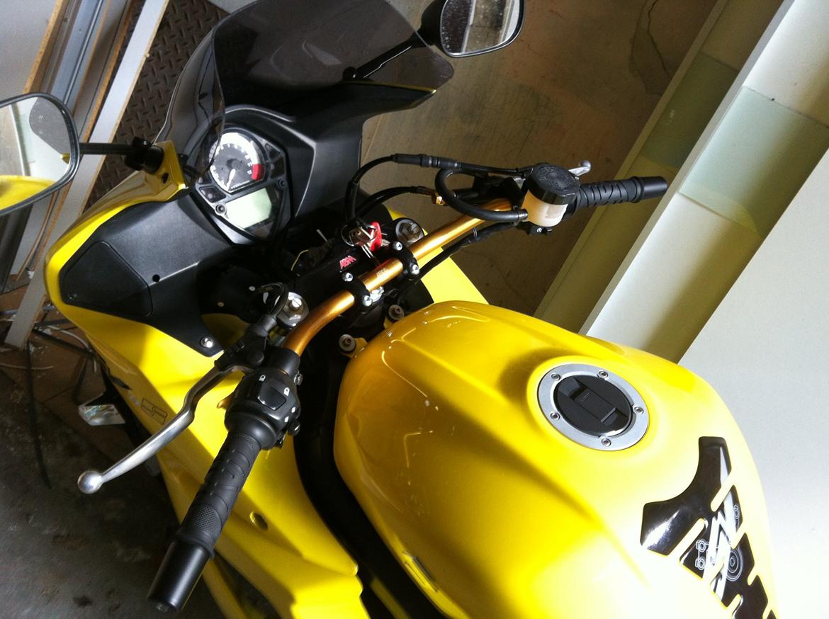 Suzuki SV 650s k5 - Superbike styr, fantastisk til bykørsel billede 23