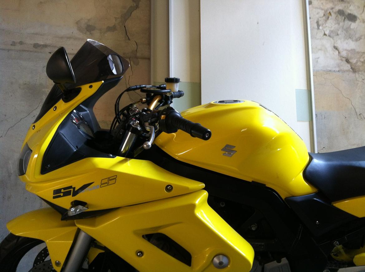 Suzuki SV 650s k5 - Superbike styr, fantastisk til bykørsel billede 24