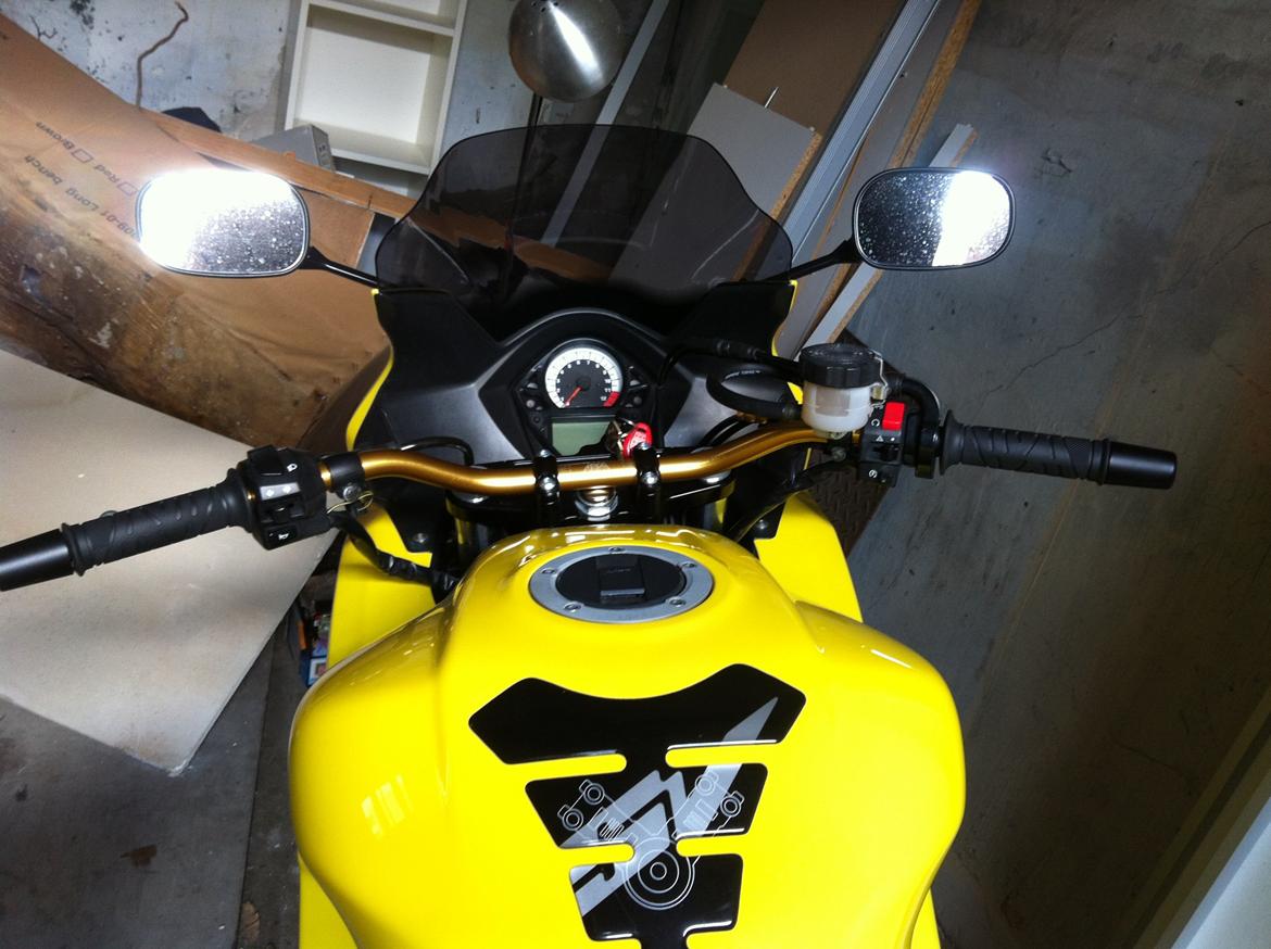 Suzuki SV 650s k5 - Superbike styr, fantastisk til bykørsel billede 22