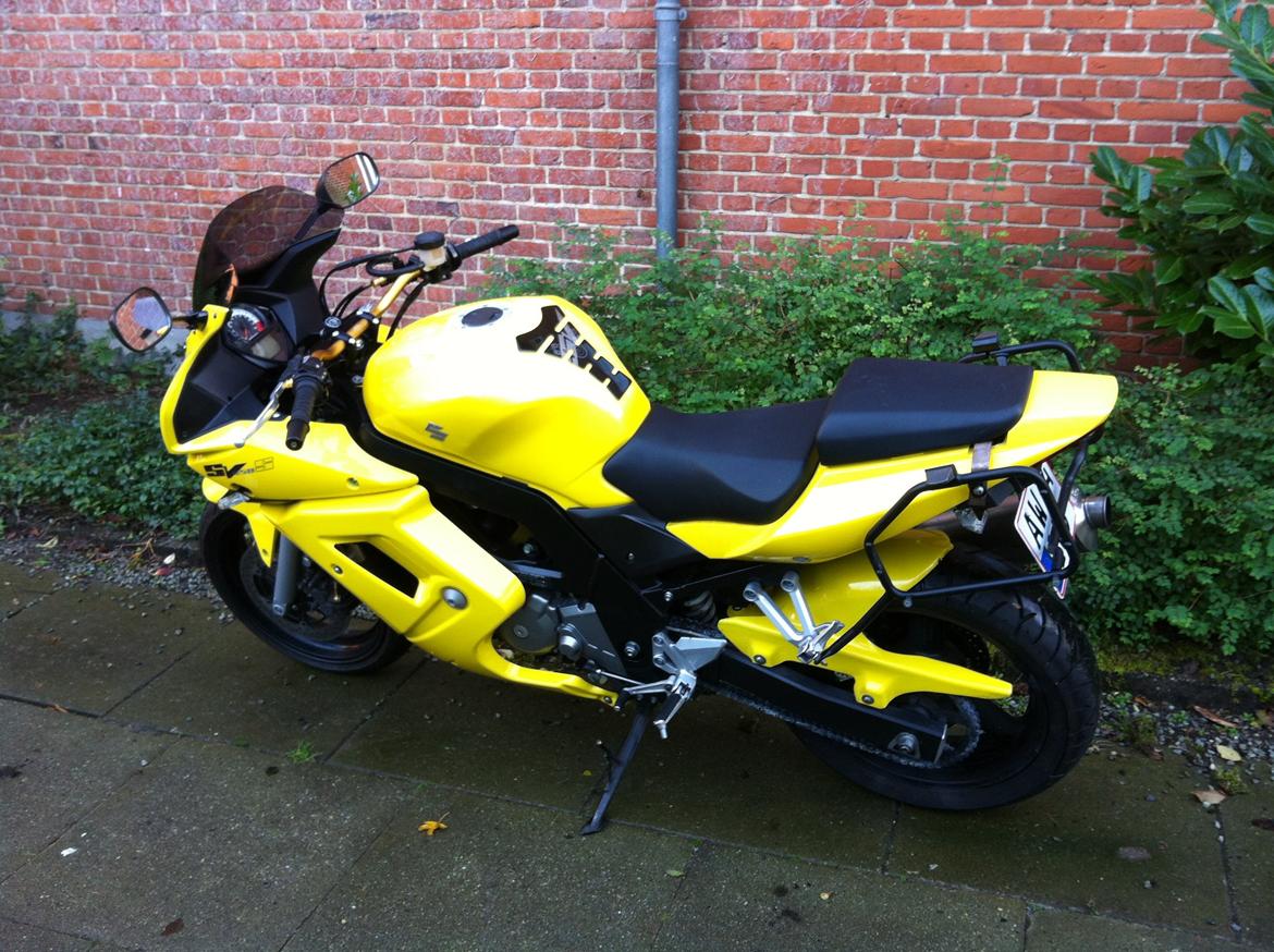Suzuki SV 650s k5 - Med Superbikestyr og Rack monteret billede 17