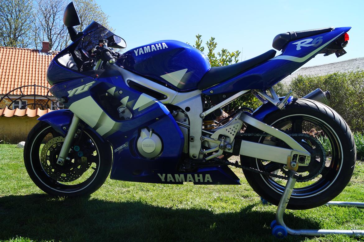 Yamaha YZR 600 billede 4