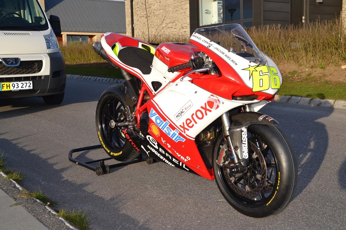 Ducati 848 Evo Corse SE billede 2