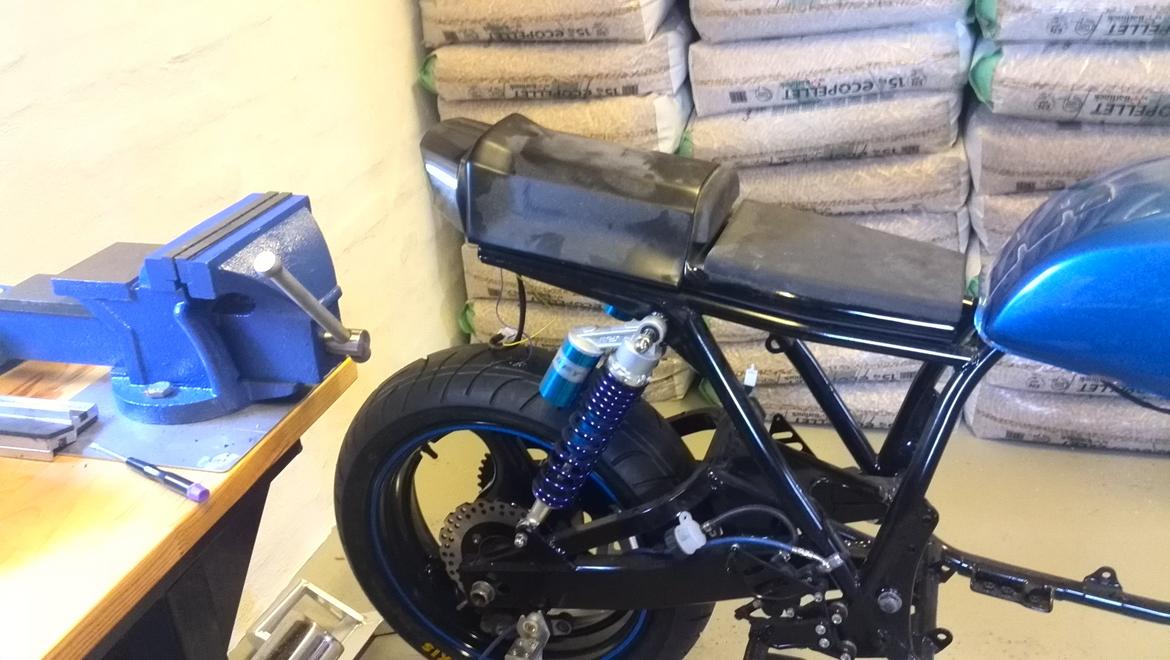 Suzuki gs 750 billede 48