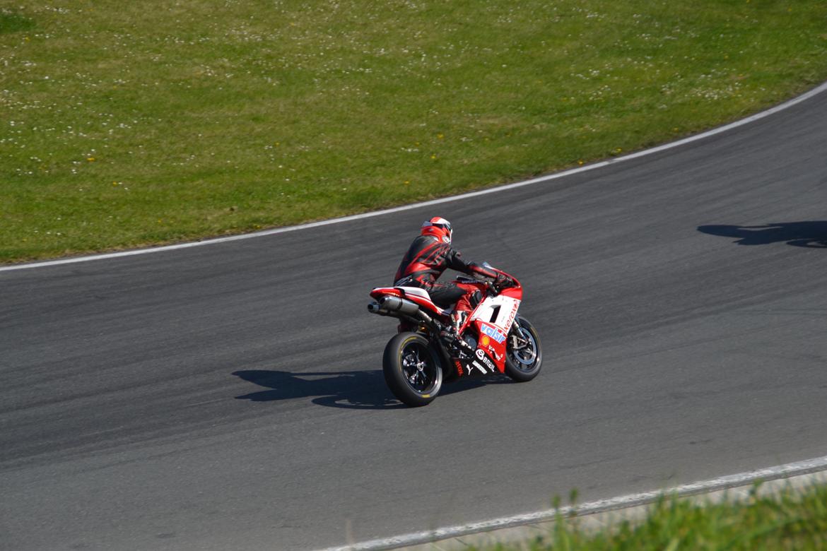 Ducati 848 Evo Corse SE - Mikkel på Oschersleben billede 10