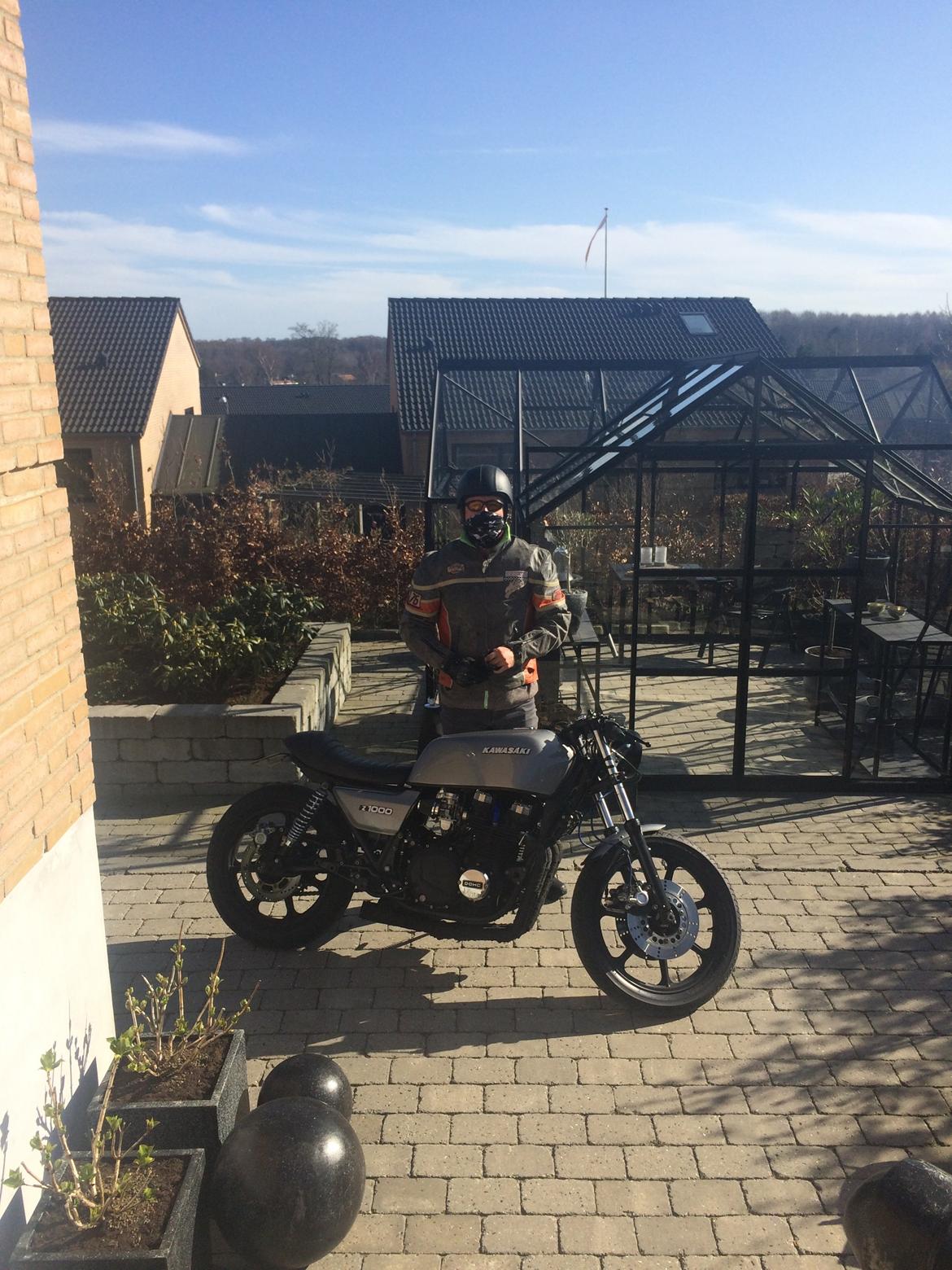 Kawasaki Z1000J Cafe racer billede 4