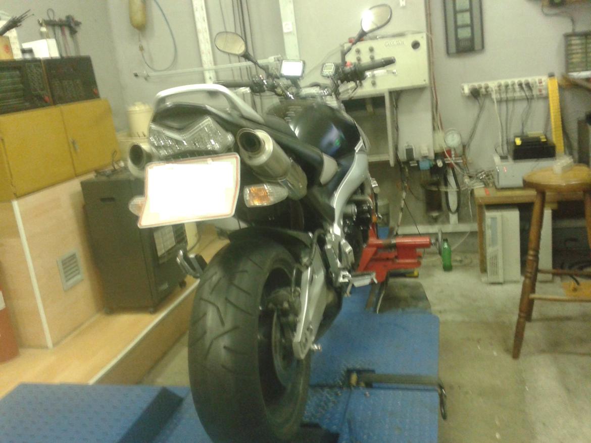Suzuki GSR 600 - GSR'en på dyno'en og blive ECU flashet billede 23