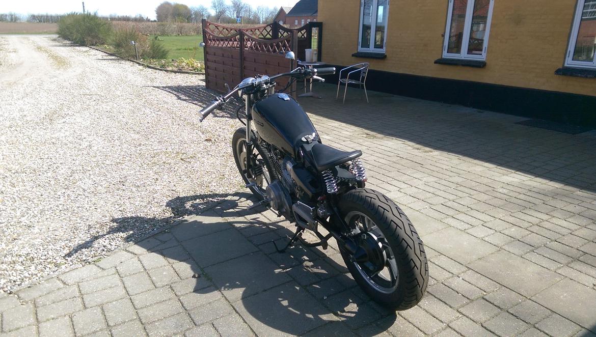 Yamaha XV 750 Speciel - BOBBER billede 4