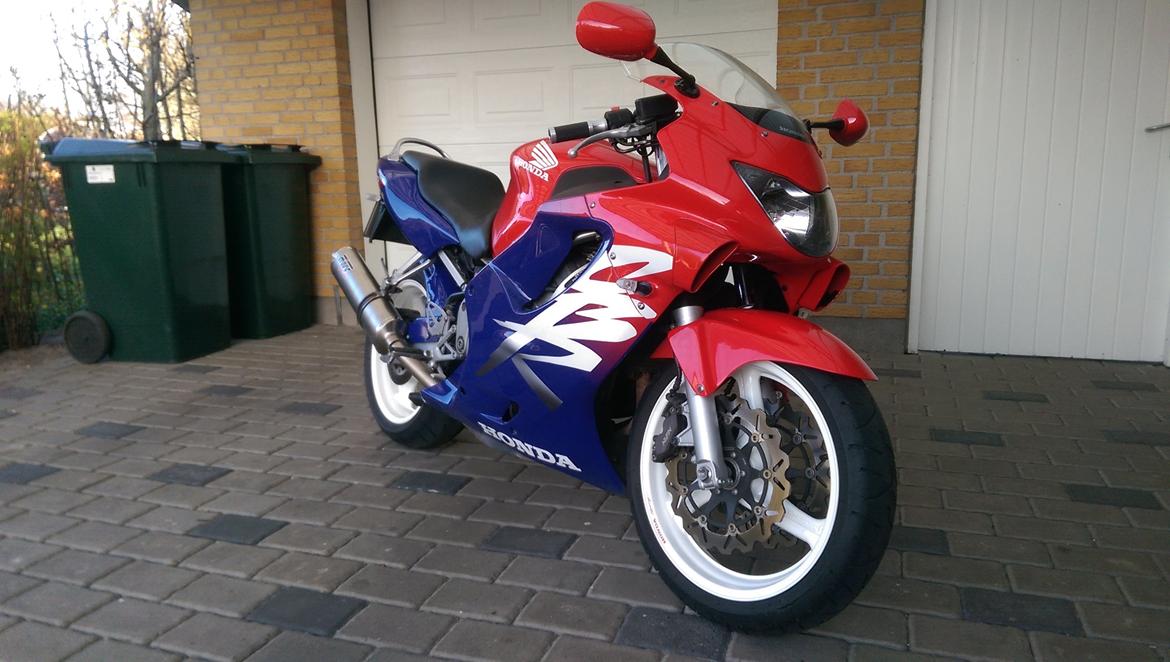 Honda CBR 600 F4 billede 7