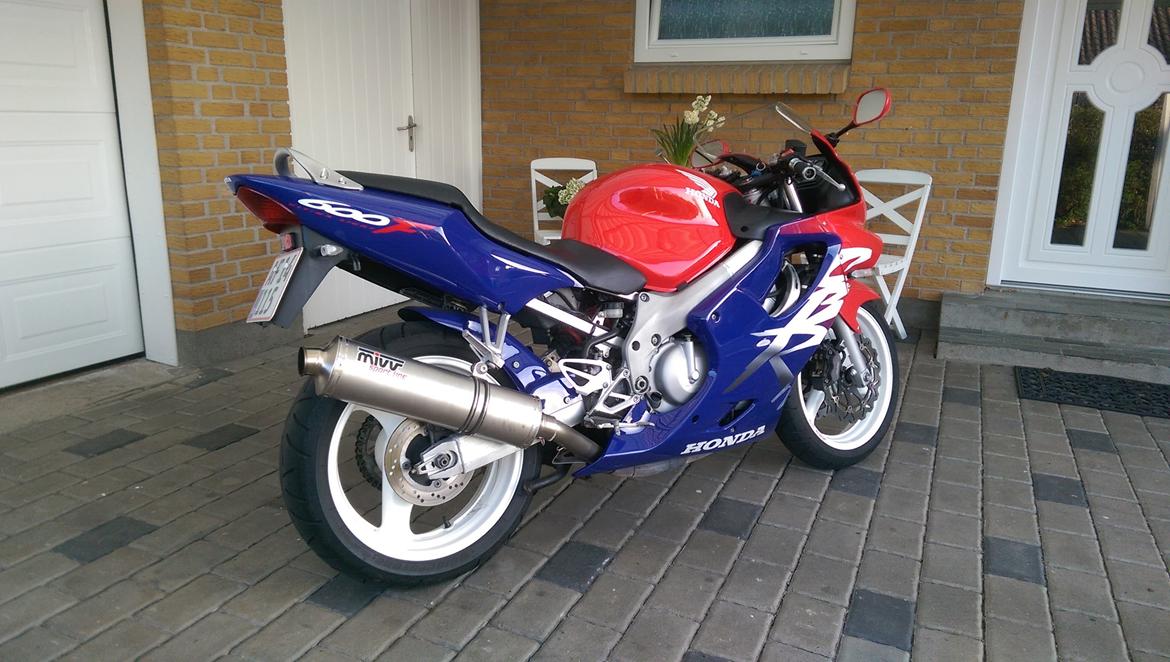 Honda CBR 600 F4 billede 11