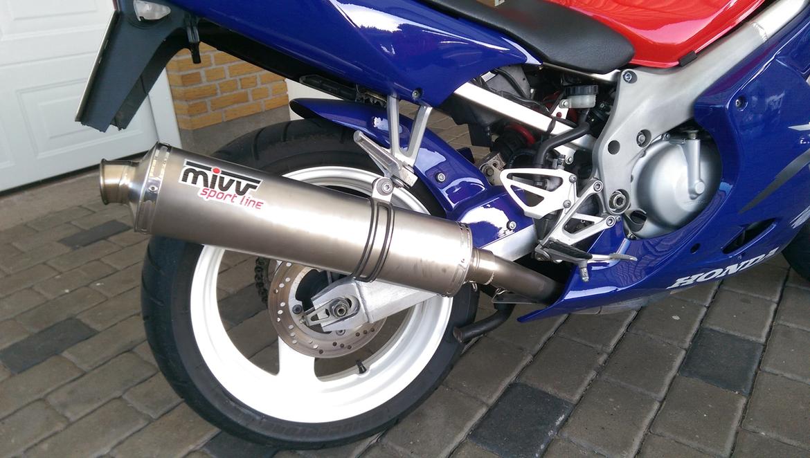 Honda CBR 600 F4 billede 12