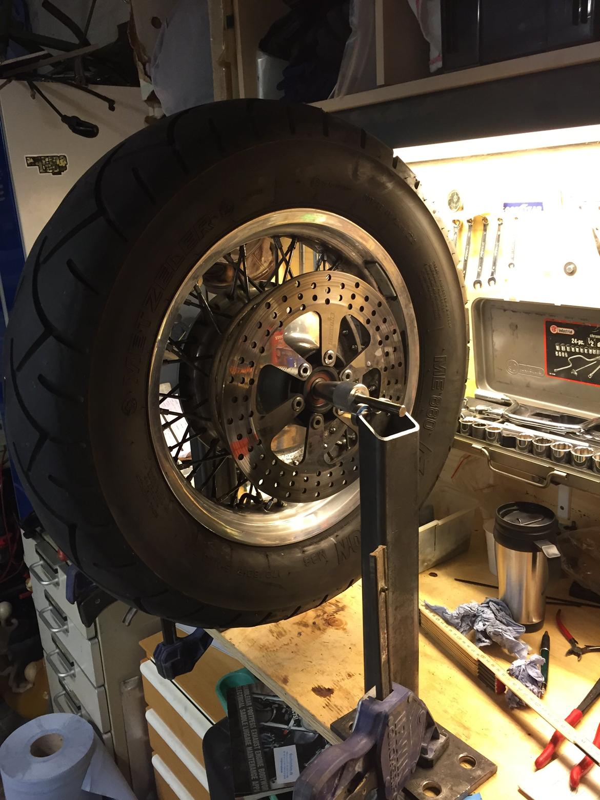 Suzuki intruder VS 1400 - 2015 I balance. Sådan næsten :-) billede 12