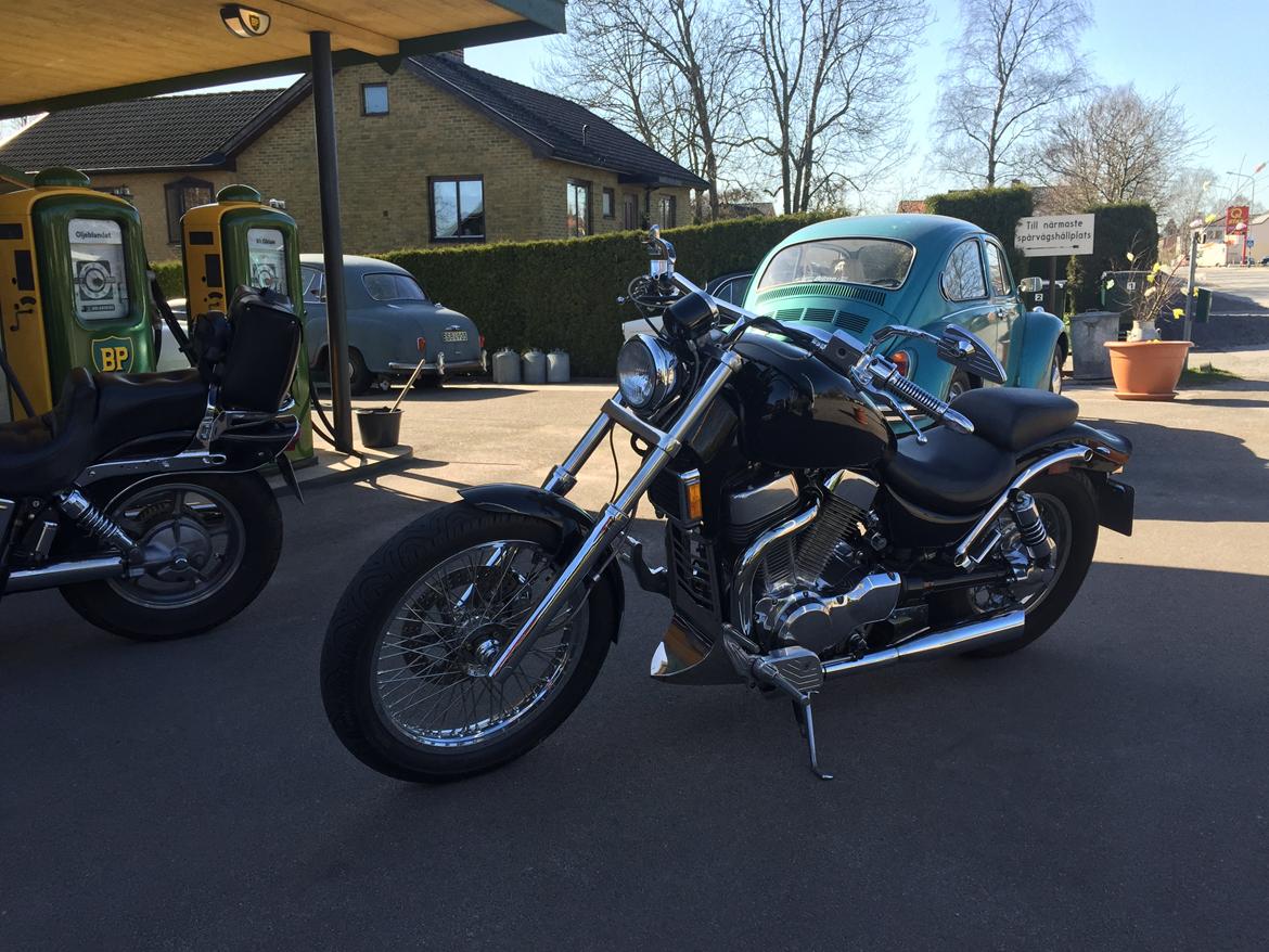 Suzuki intruder VS 1400 - 2015. 10 April. Den gamle BP tank i Harlösa Sverige. Et besøg værd billede 15