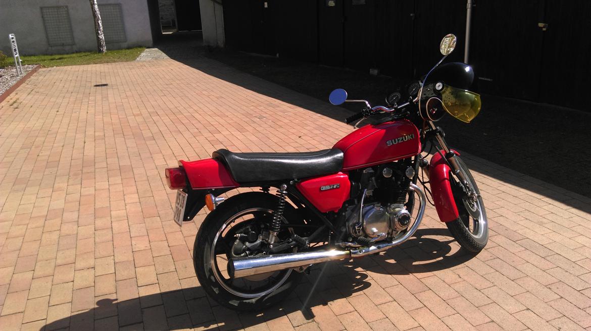 Suzuki GS 550 billede 2