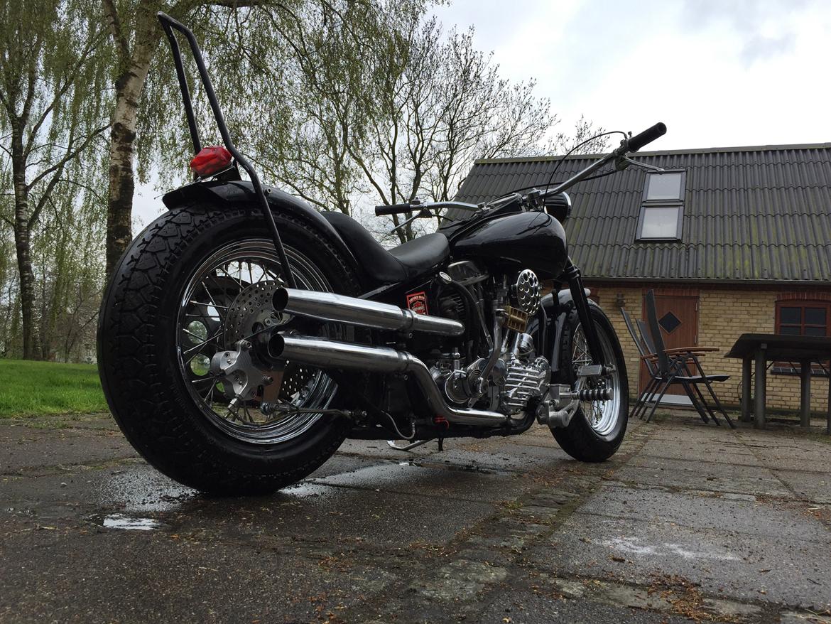 Harley Davidson FL 1200 *SOLGT* billede 1