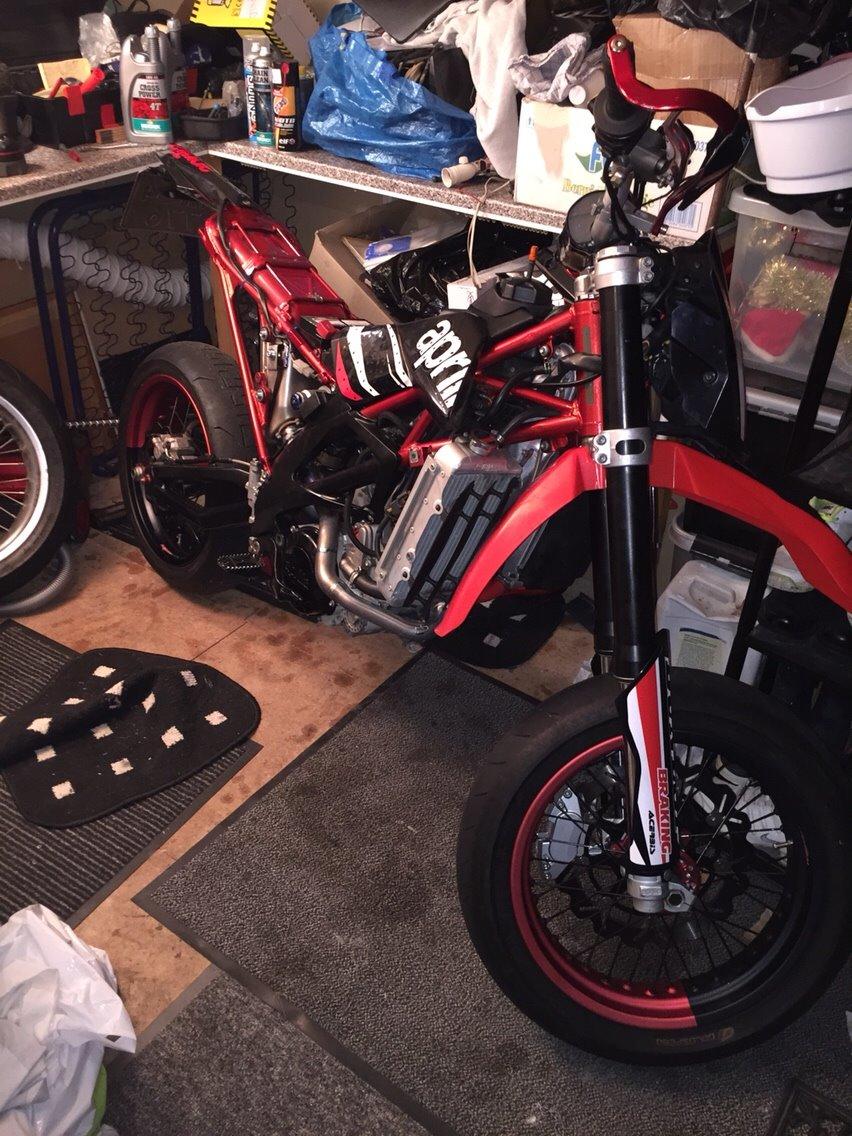 Aprilia SXV Super Moto billede 10