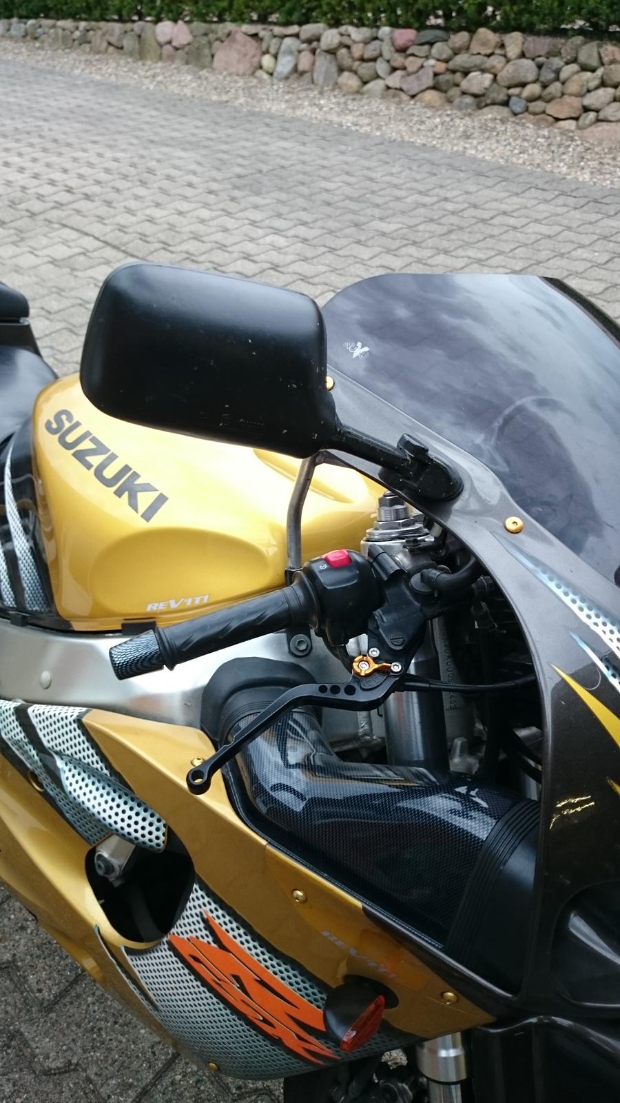 Suzuki Gsxr 750 billede 3