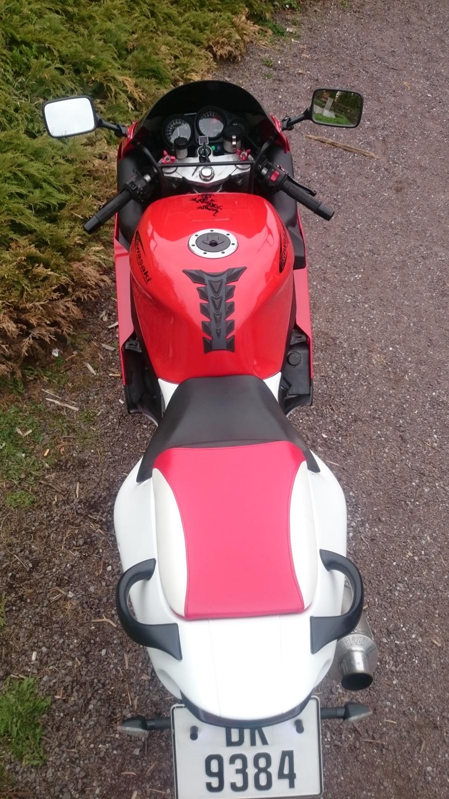 Kawasaki NINJA ZX7R billede 7