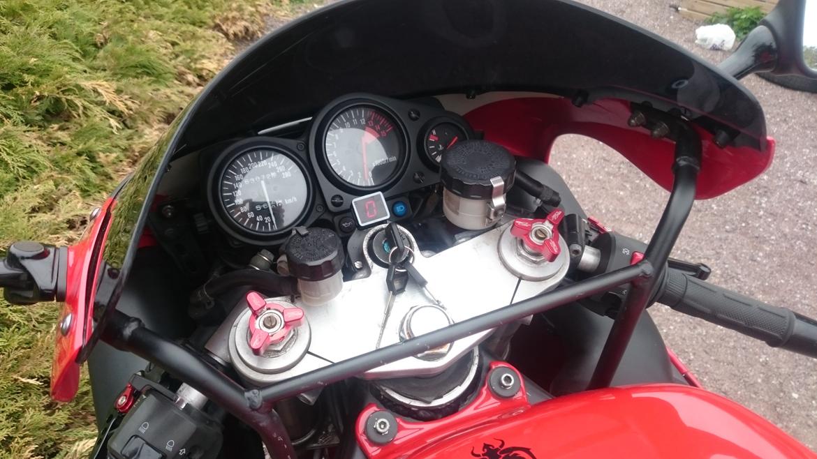 Kawasaki NINJA ZX7R billede 5