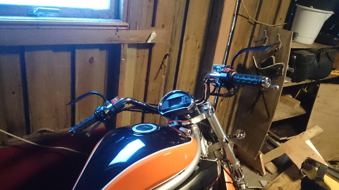 Hyosung GV650 solgt billede 7