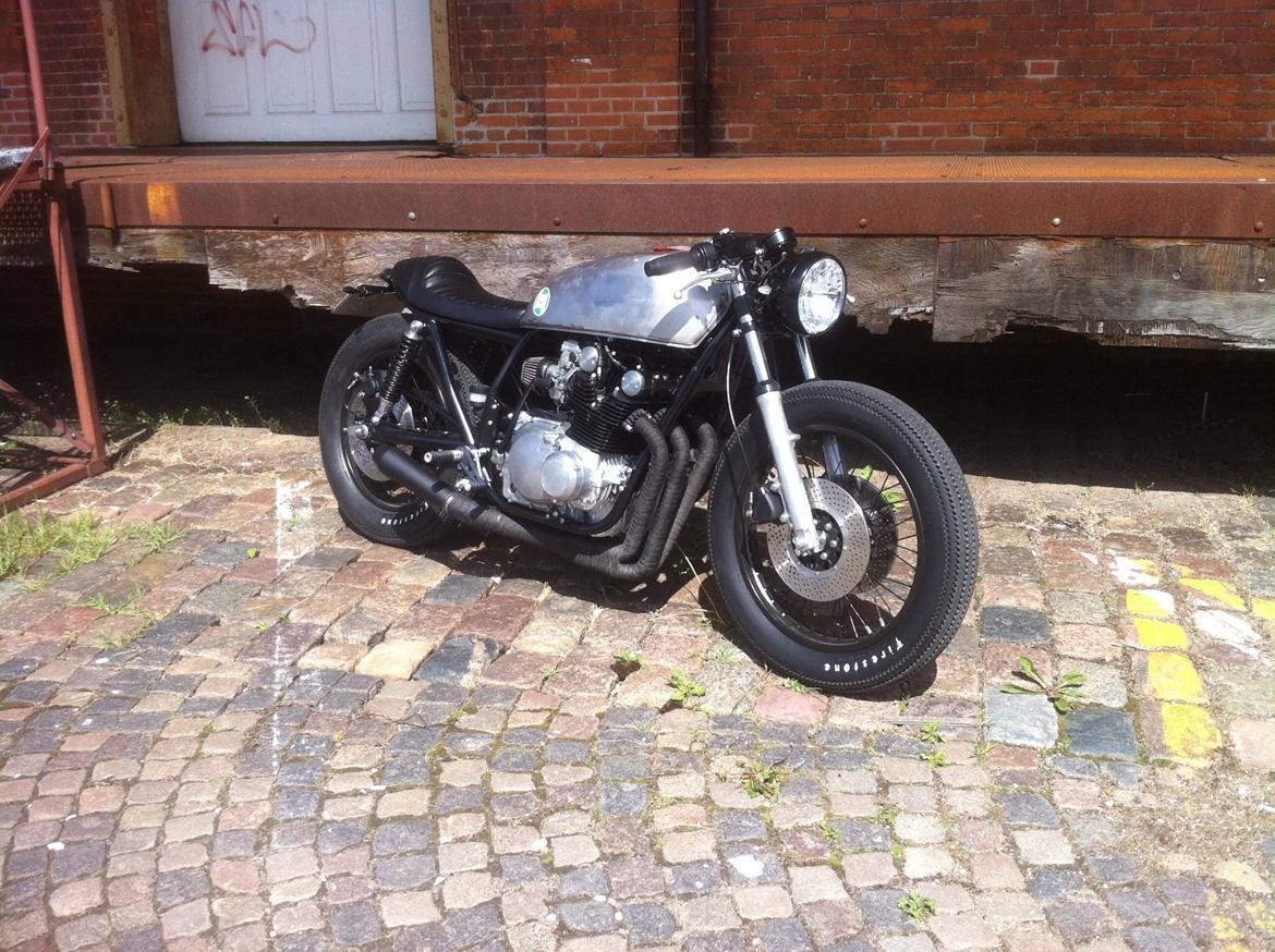 Suzuki GS750/850 Café Racer billede 2